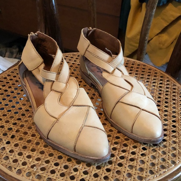 free people wanderlust flat